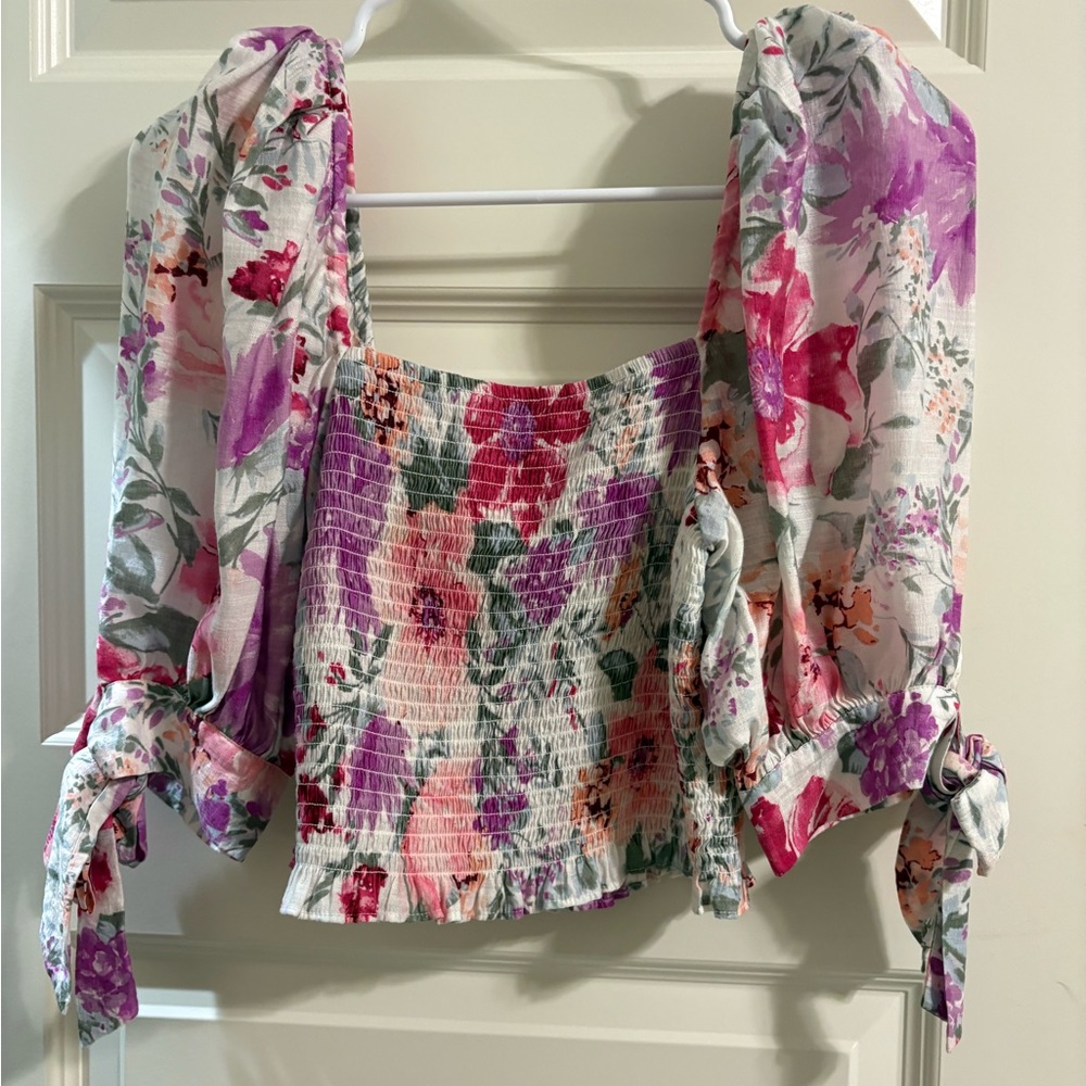 Express Textured Crop Top - Picture 4 of 4